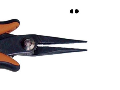 Piergiacomi PN 2015 - Pinza con becchi lunghi a punta, zigrinati, arrotondati